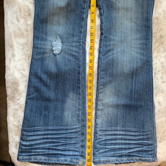 Vanilla Star Jeans Embroidered Stitched Button Flap Back Pocket Flared Denim - Picture 7 of 8